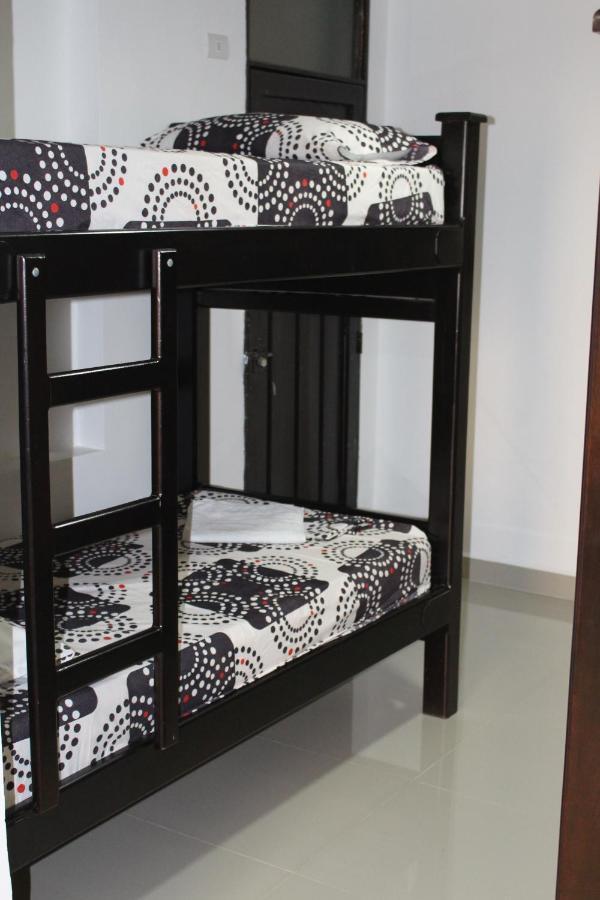 Casa Estadio Medellin ! Apartamentos Renovados En Excelente Ubicacion Laureles Estadio Zewnętrze zdjęcie