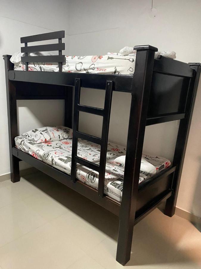 Casa Estadio Medellin ! Apartamentos Renovados En Excelente Ubicacion Laureles Estadio Zewnętrze zdjęcie